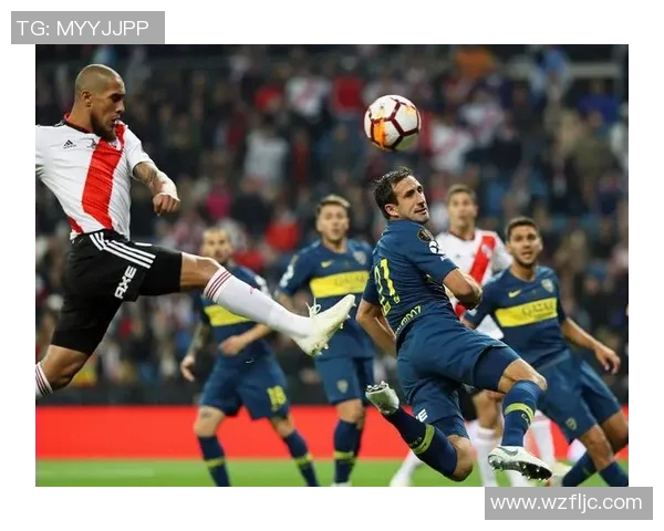 足球技巧的全面解析与实战应用提升球员水平的关键要素